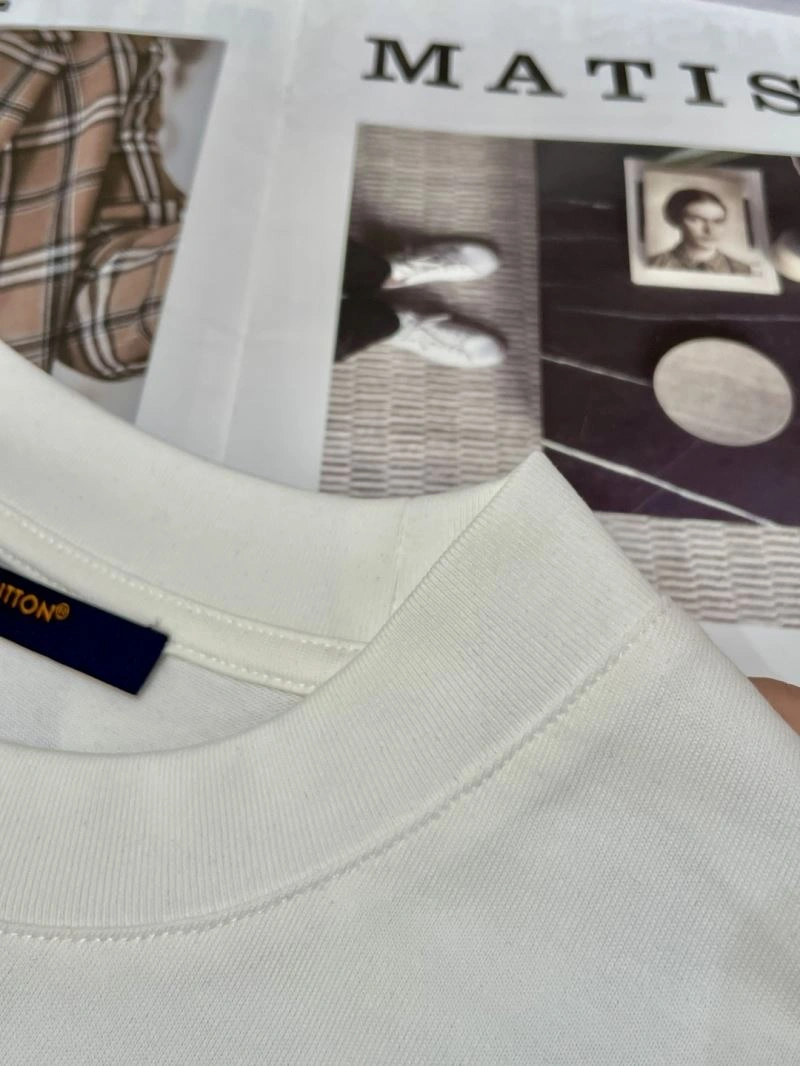 Louis Vuitton T-Shirts Contemporary 135465