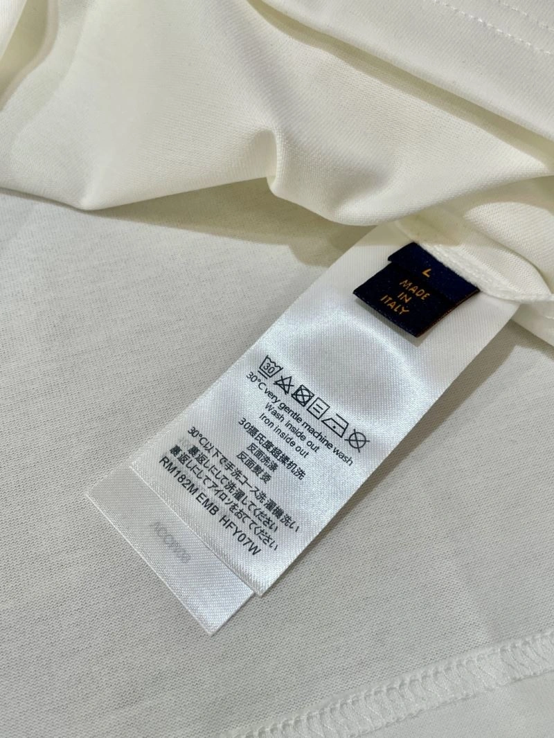 Louis Vuitton T-Shirts Contemporary 135465