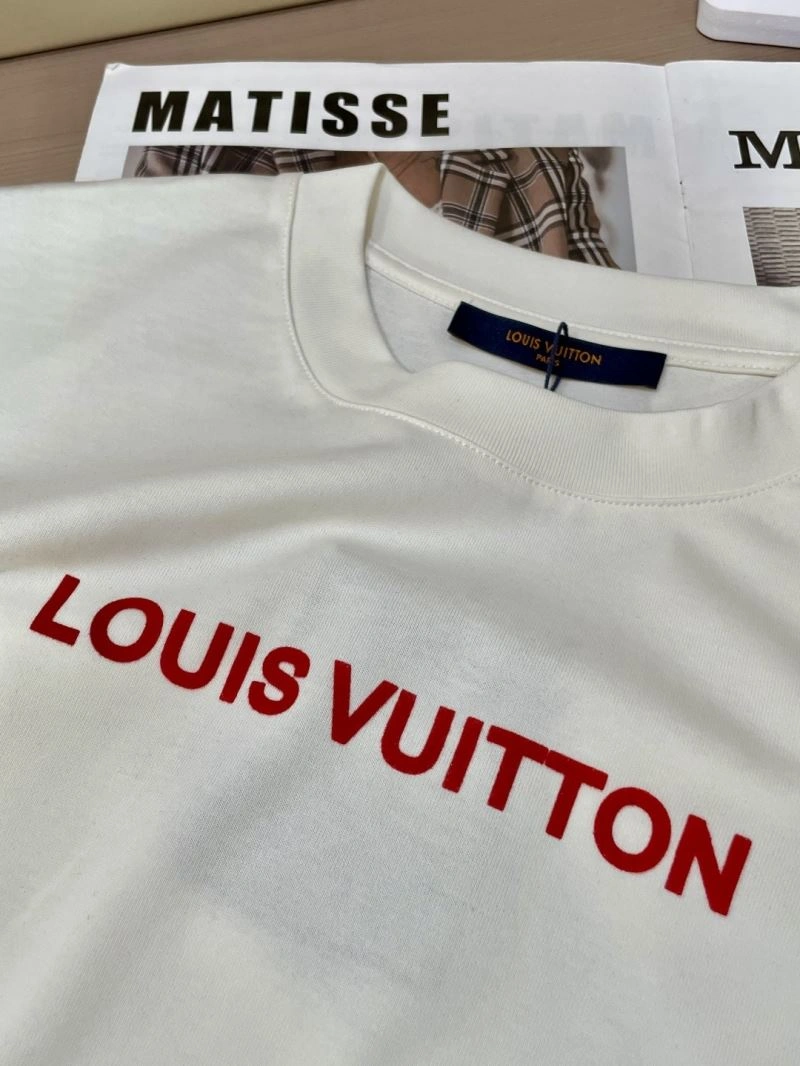 WaterResistant Louis Vuitton T-Shirts 135432