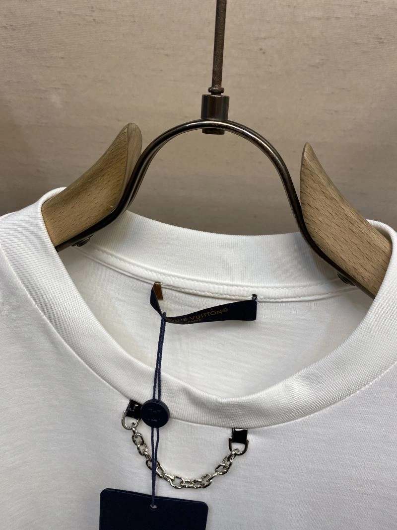 SmoothTexture Louis Vuitton T-Shirts 135431