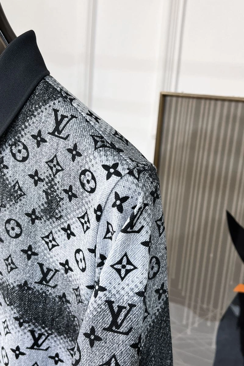 TopPick Louis Vuitton T-Shirts 135430