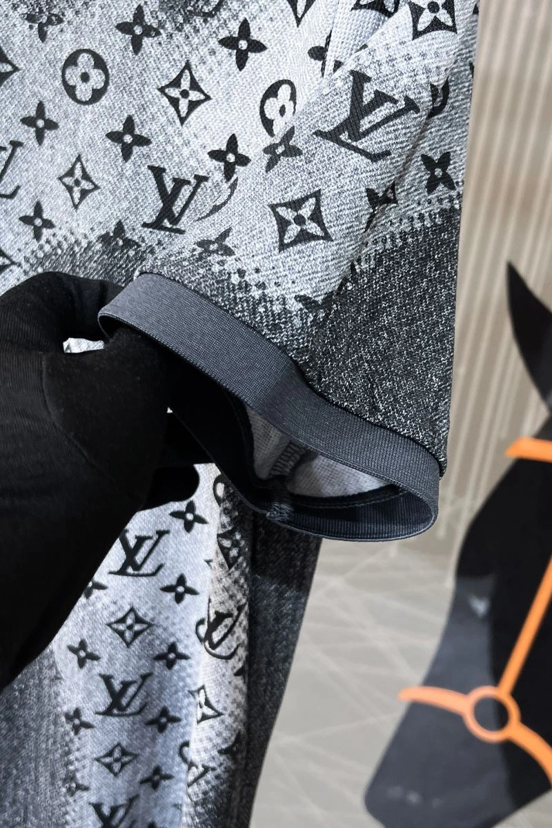 TopPick Louis Vuitton T-Shirts 135430