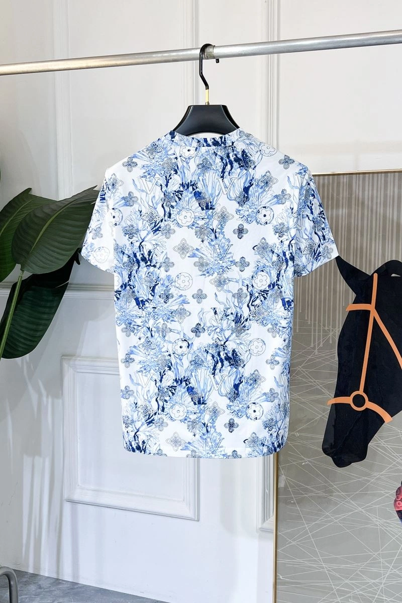 ModernLook Louis Vuitton T-Shirts 135467