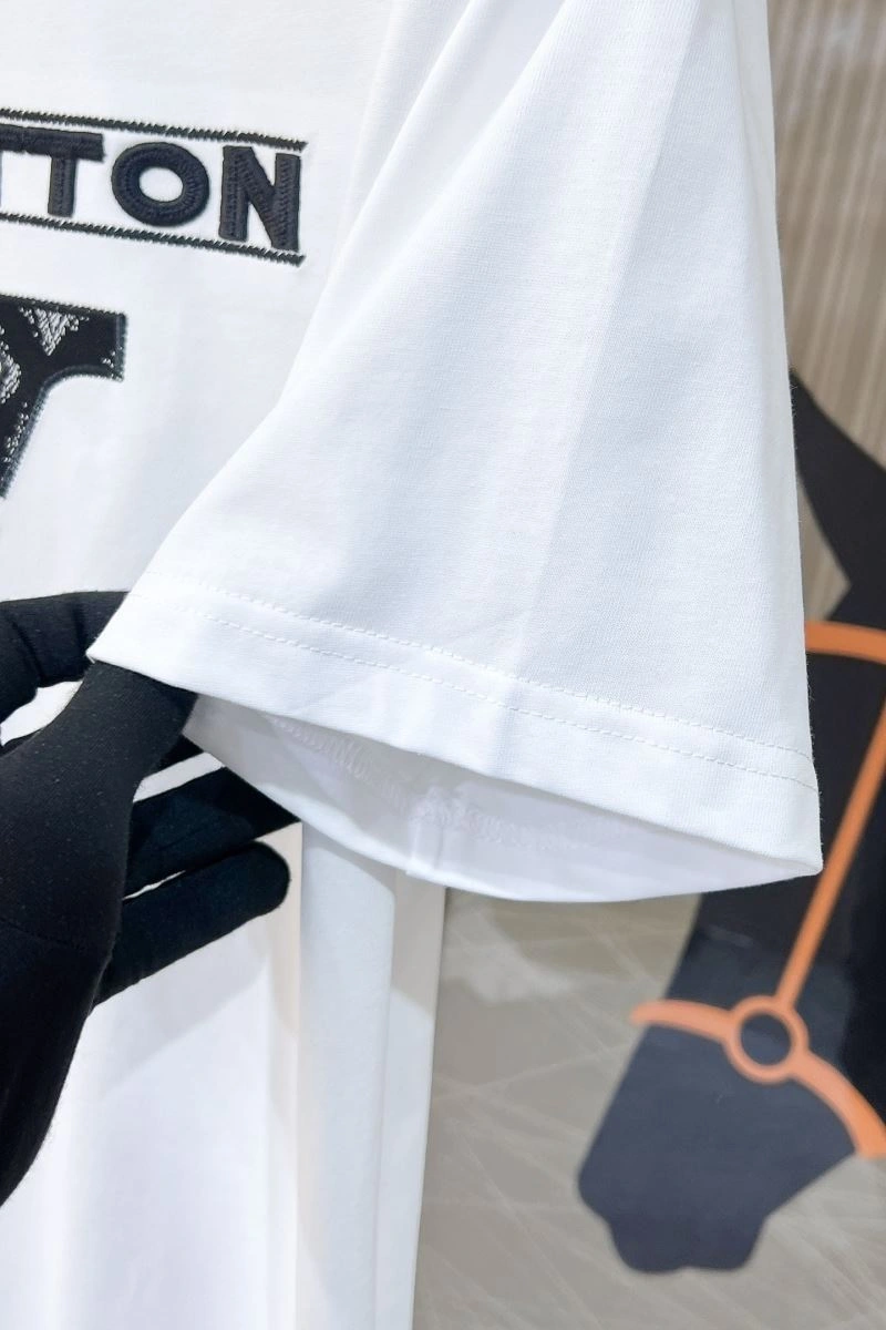 DailyWear Louis Vuitton T-Shirts 135428