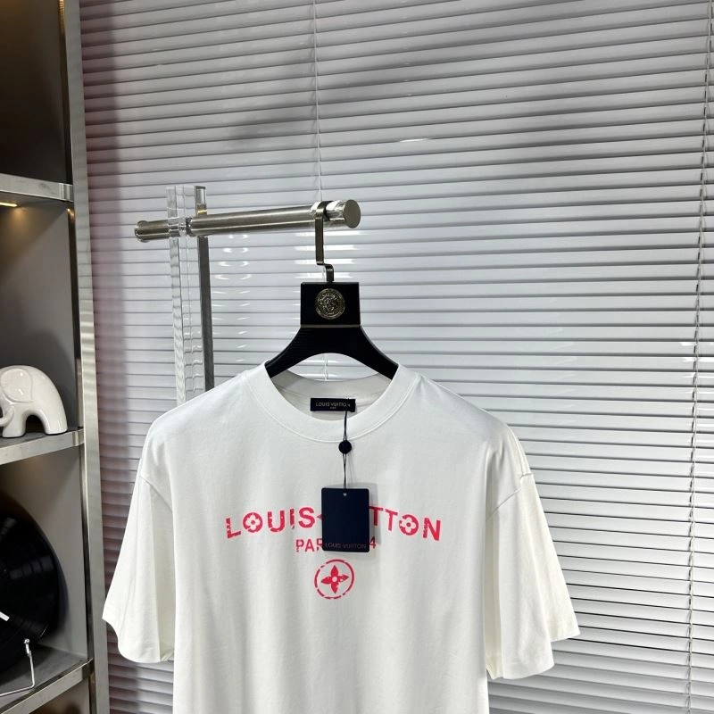BestValue Louis Vuitton T-Shirts 135406