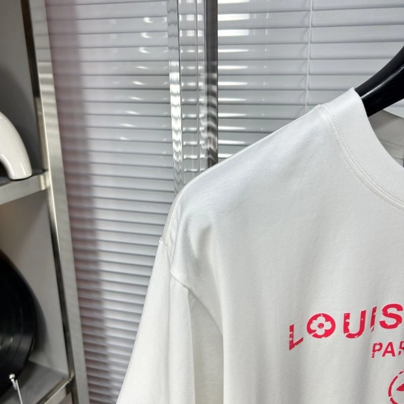 BestValue Louis Vuitton T-Shirts 135406