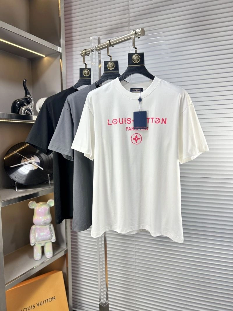 Comfortable Louis Vuitton T-Shirts 135419