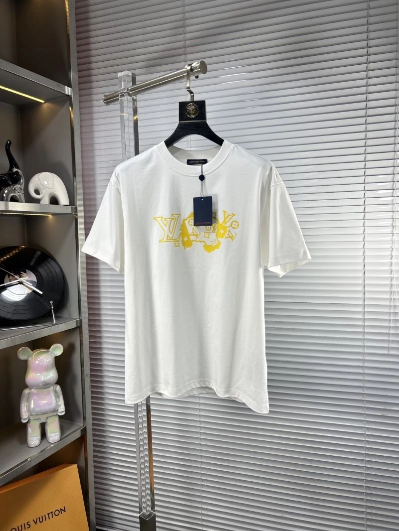 Louis Vuitton T-Shirts Lightweight 135407