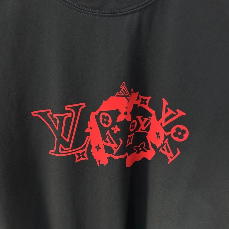 Practical Louis Vuitton T-Shirts 135425