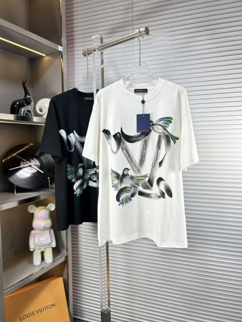 Louis Vuitton T-Shirts HighQuality 135418