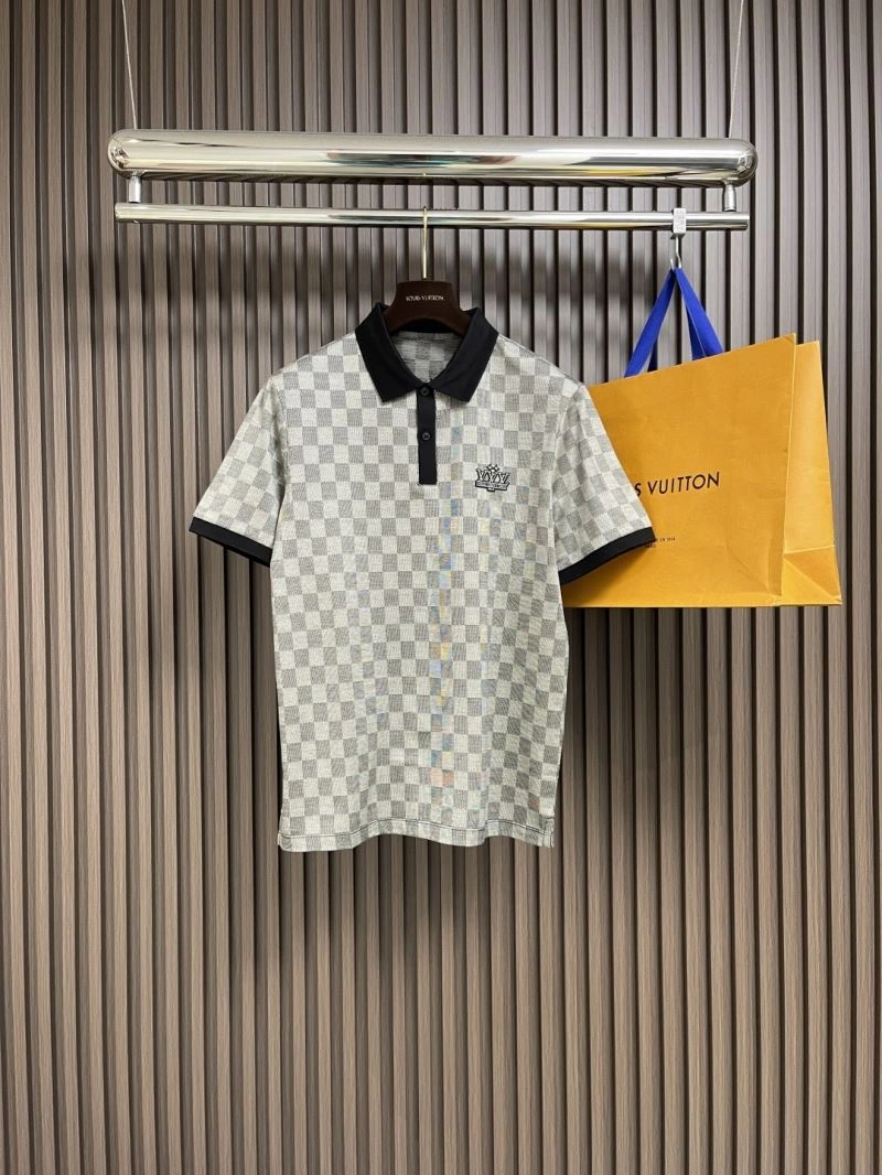 Louis Vuitton T-Shirts Sleek 135426