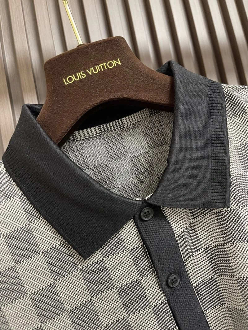 Louis Vuitton T-Shirts Sleek 135426