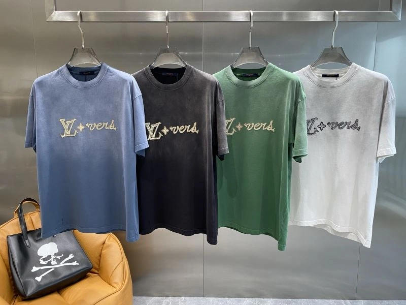 Neat Louis Vuitton T-Shirts 135413
