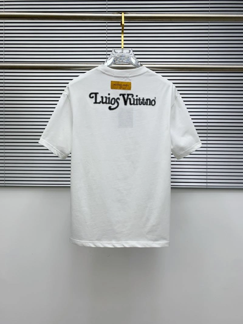 WellDesigned Louis Vuitton T-Shirts 135415