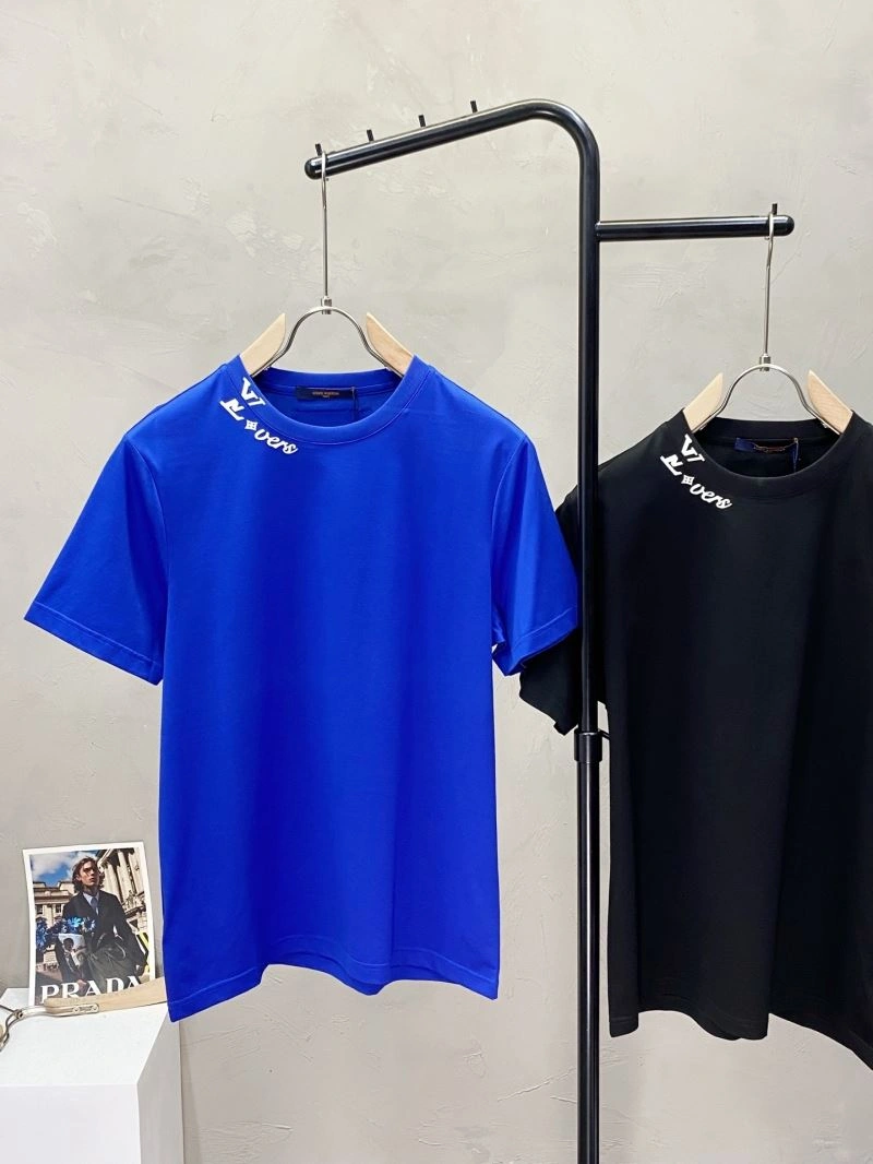Louis Vuitton T-Shirts FashionForward 135423