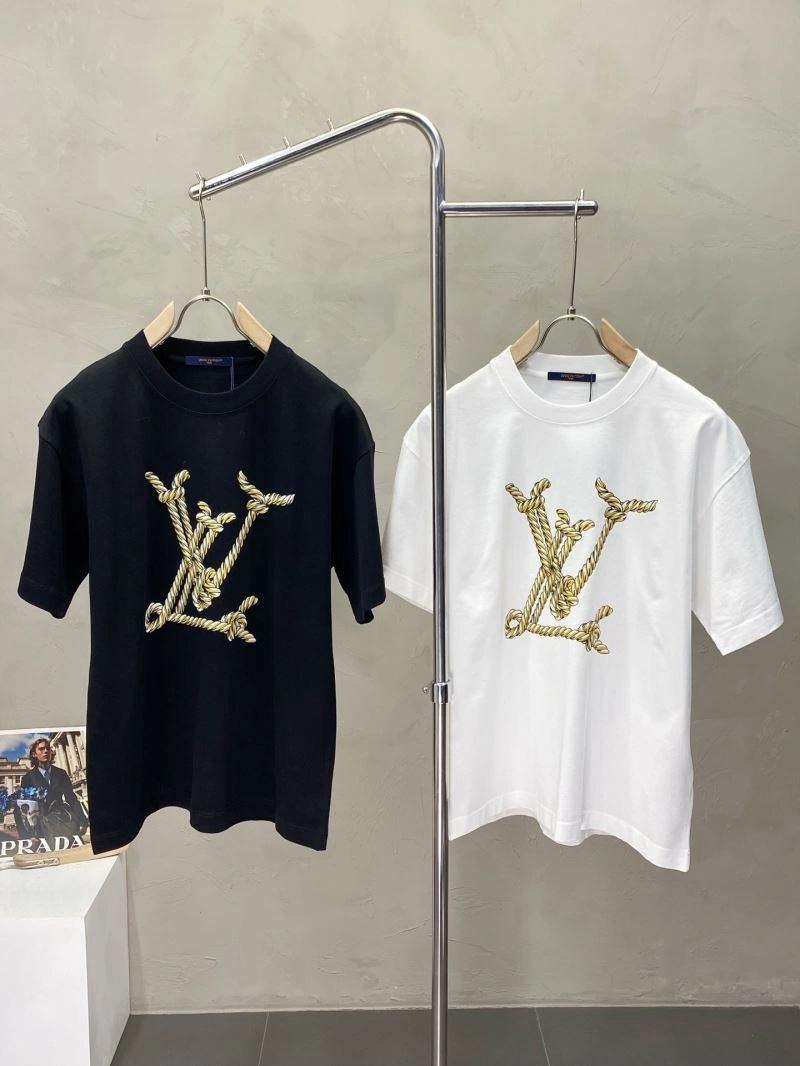 Sophisticated Louis Vuitton T-Shirts 135412