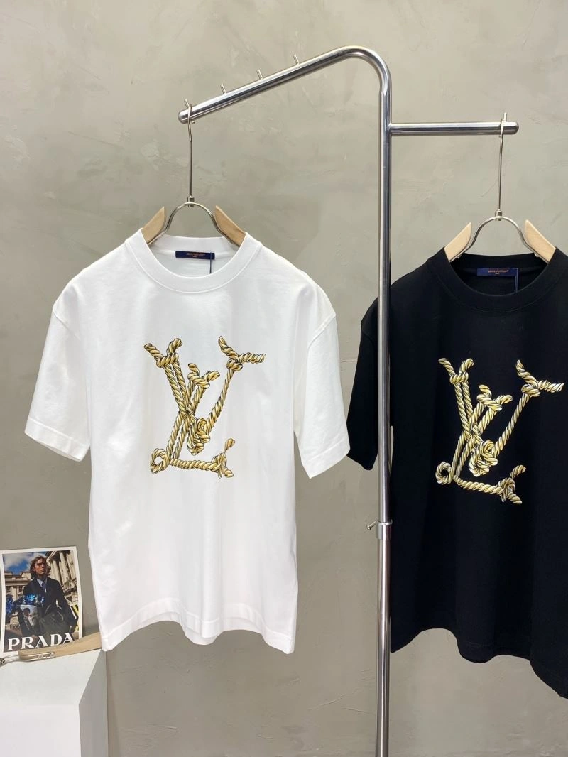 Sophisticated Louis Vuitton T-Shirts 135412