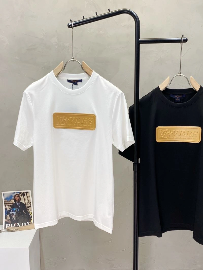 OnTrend Louis Vuitton T-Shirts 135427