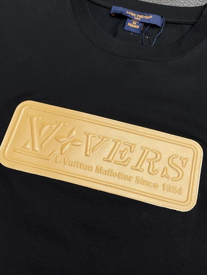 OnTrend Louis Vuitton T-Shirts 135427