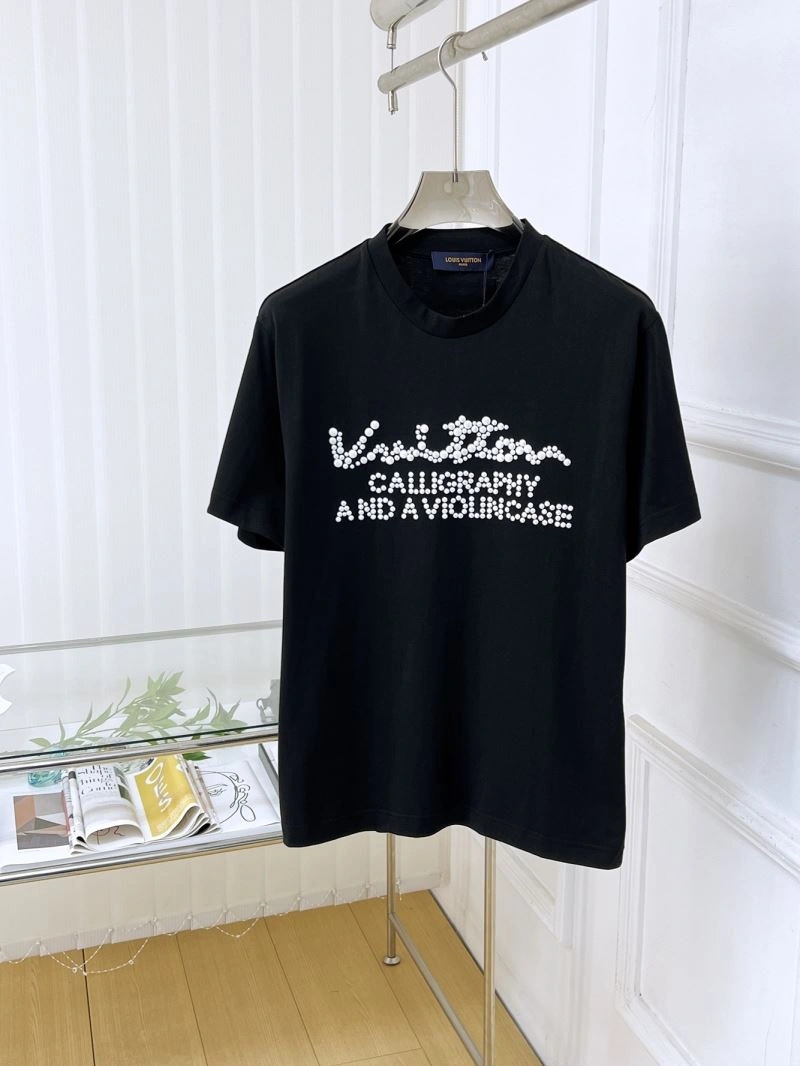 Louis Vuitton T-Shirts EasyCare 135409