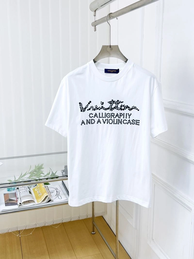 Louis Vuitton T-Shirts EasyCare 135409