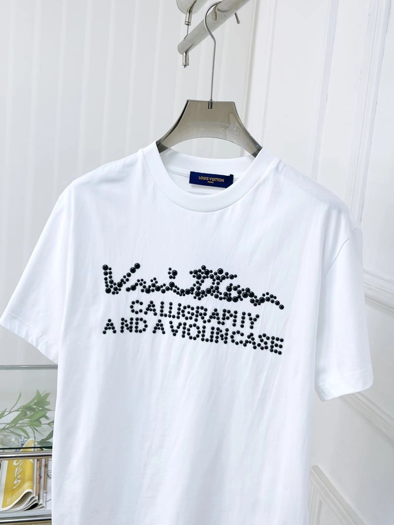 Louis Vuitton T-Shirts EasyCare 135409