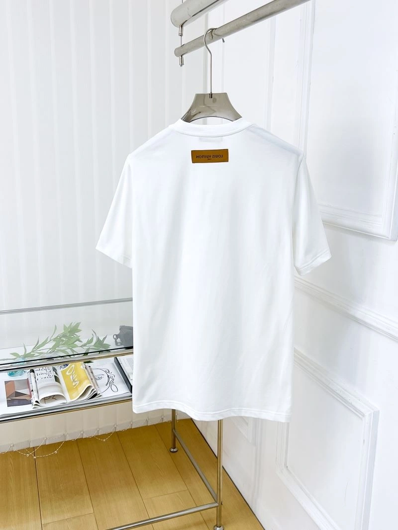 Louis Vuitton T-Shirts Trendsetting 135416