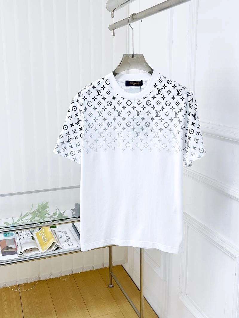 Louis Vuitton T-Shirts Seasonal 135396