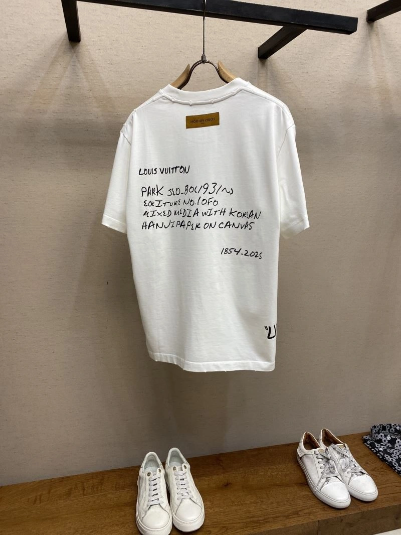 Efficient Louis Vuitton T-Shirts 135421