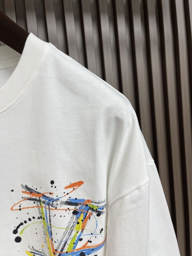 Louis Vuitton T-Shirts Minimalist 135398