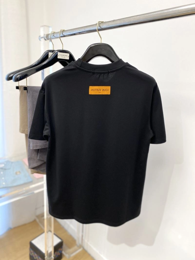 WeatherProof Louis Vuitton T-Shirts 135390
