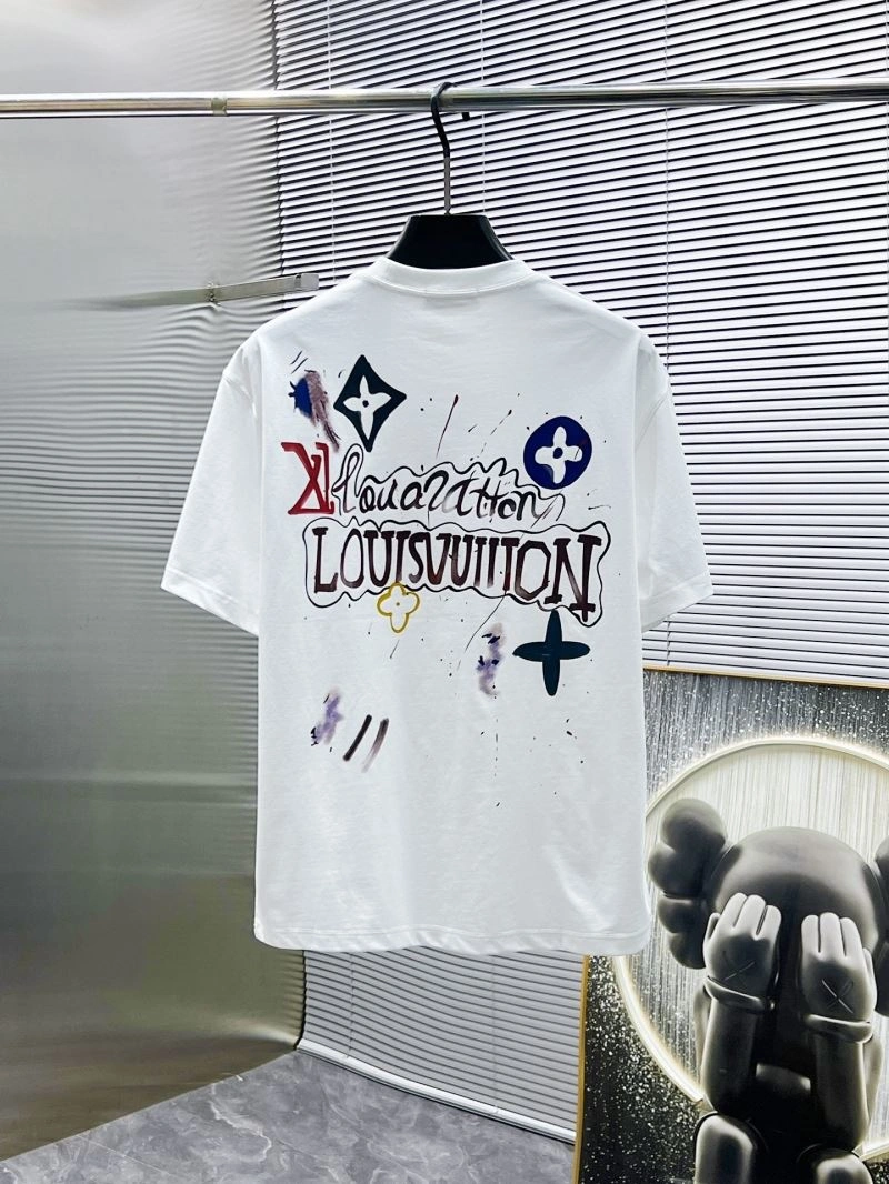 Trendsetting Louis Vuitton T-Shirts 135386