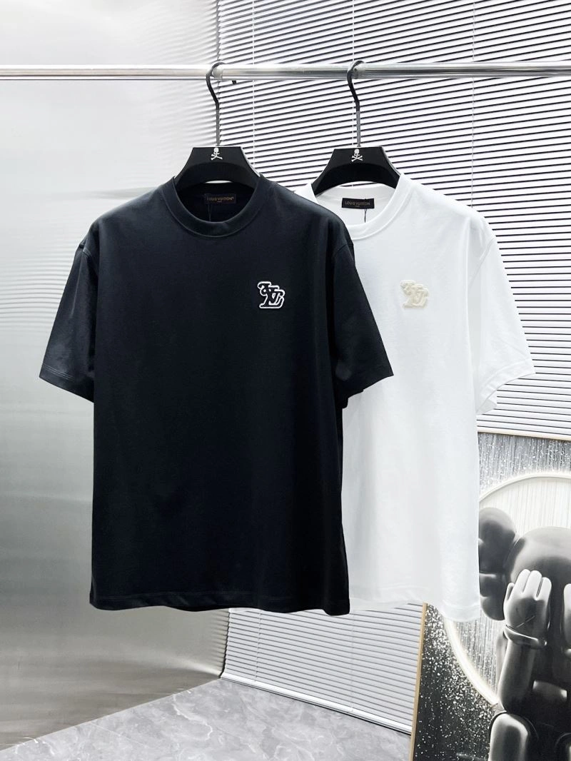 WellDesigned Louis Vuitton T-Shirts 135377