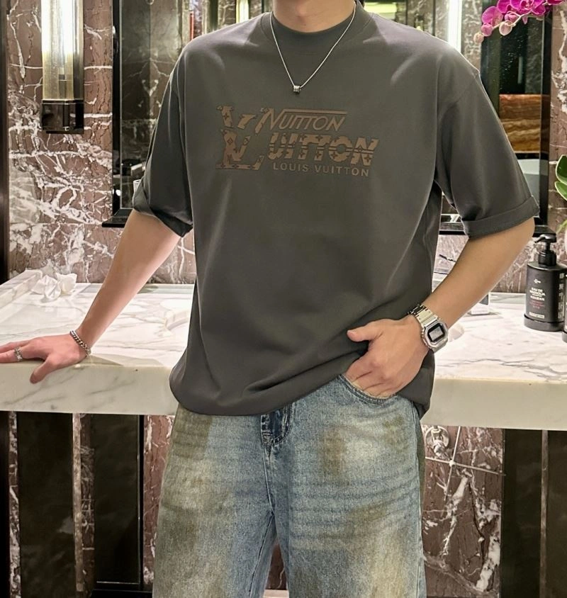 Louis Vuitton T-Shirts Reliable 135383
