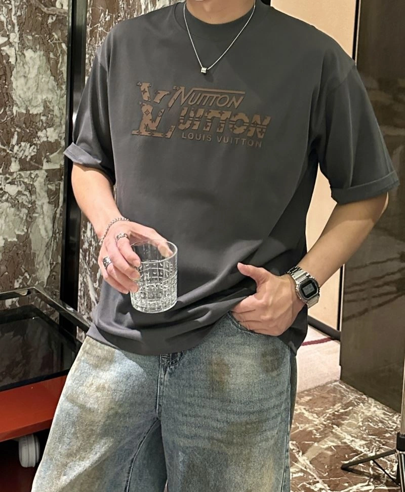 Louis Vuitton T-Shirts Reliable 135383