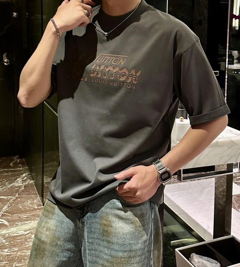 Louis Vuitton T-Shirts Reliable 135383