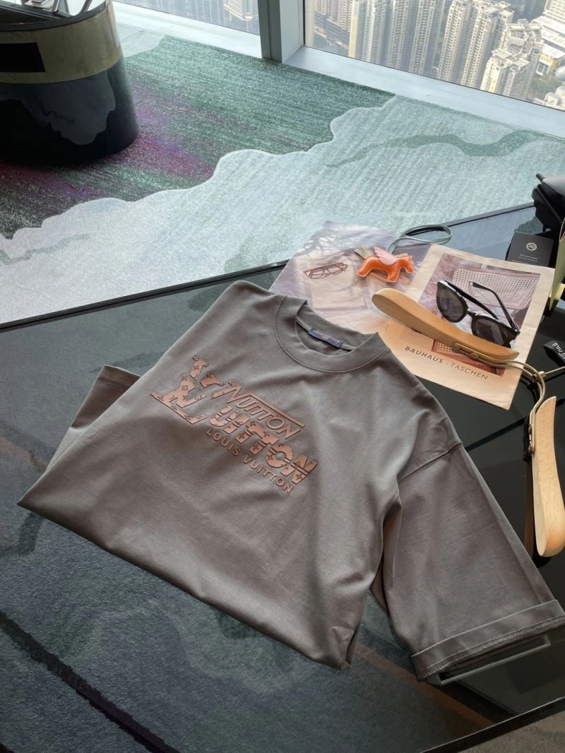 Louis Vuitton T-Shirts Reliable 135383