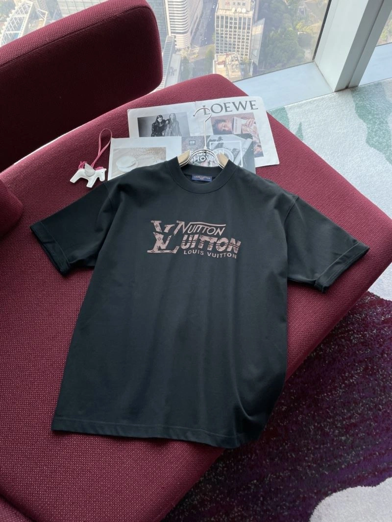 Louis Vuitton T-Shirts MoistureWicking 135366