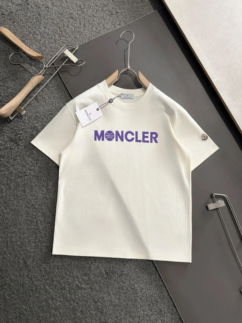 Louis Vuitton T-Shirts Versatile 135361