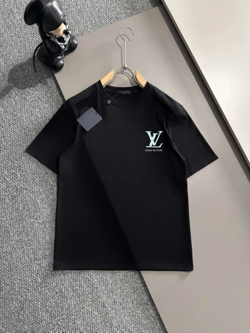 Bright Louis Vuitton T-Shirts 135384