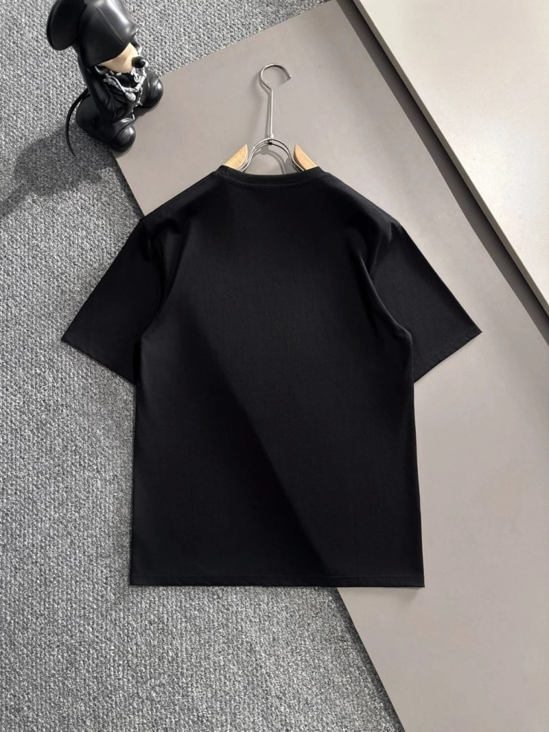Bright Louis Vuitton T-Shirts 135384