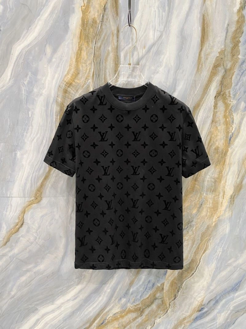 Affordable Louis Vuitton T-Shirts 135375