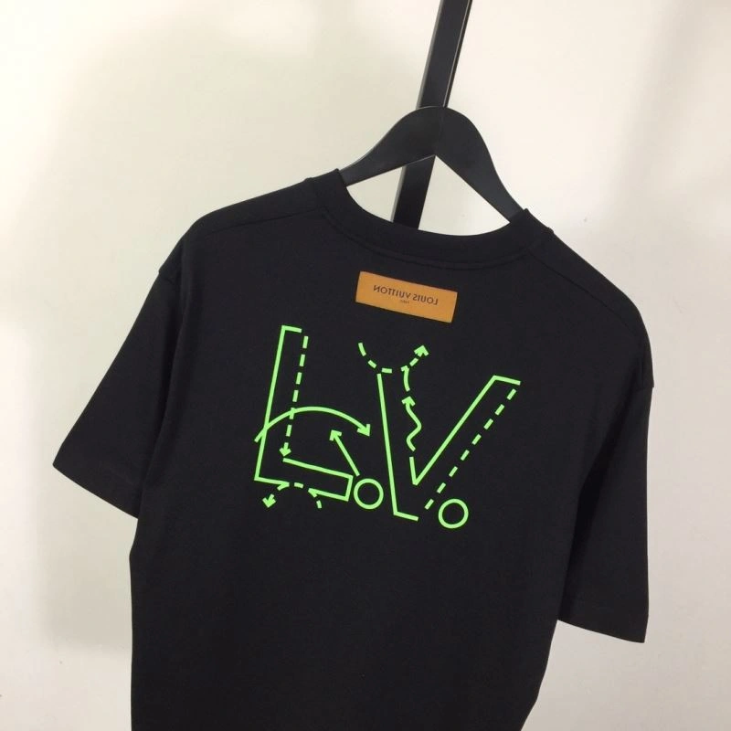 Trendy Louis Vuitton T-Shirts 135372