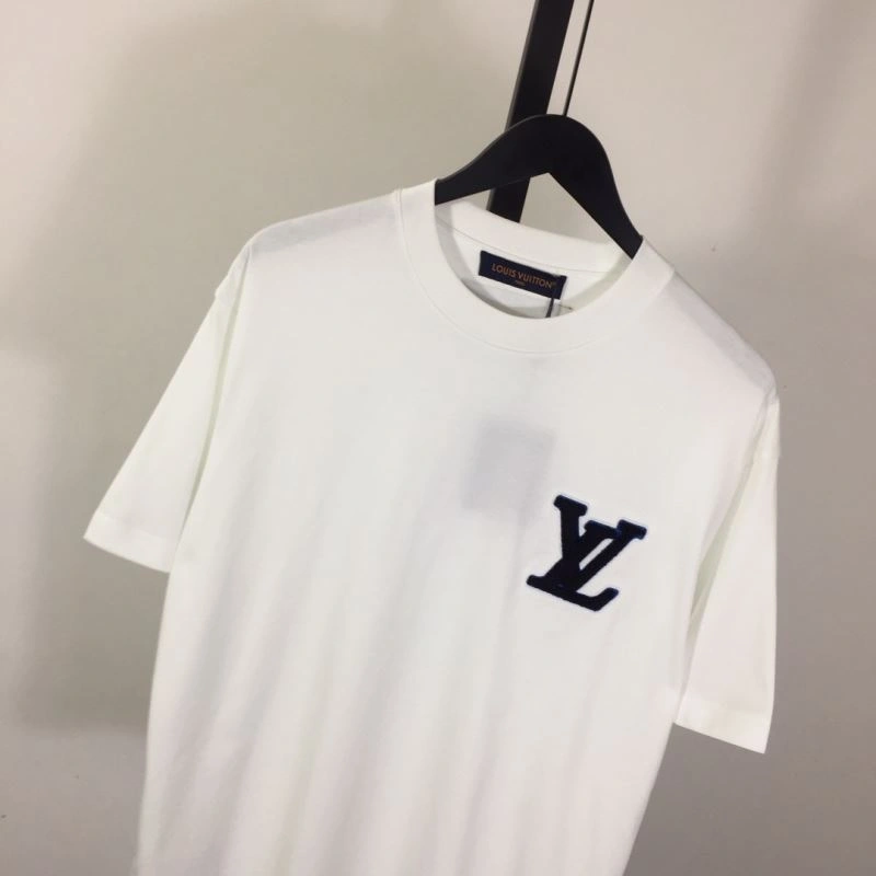Louis Vuitton T-Shirts ModernLook 135363