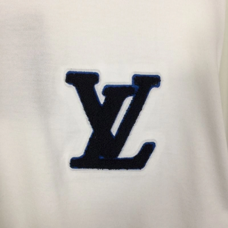 Louis Vuitton T-Shirts ModernLook 135363
