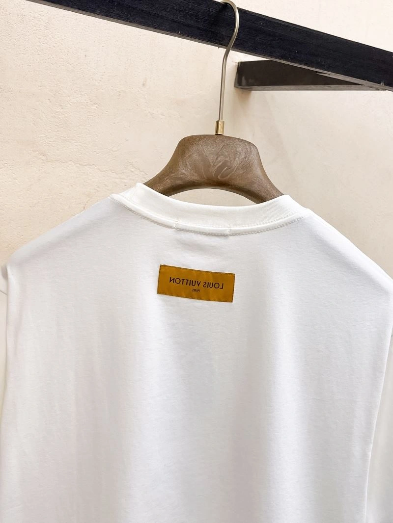 Louis Vuitton T-Shirts Neat 135371