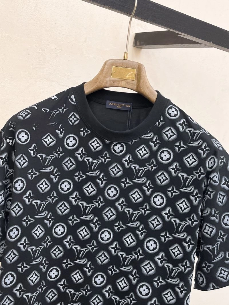 Louis Vuitton T-Shirts EasyMatch 135357