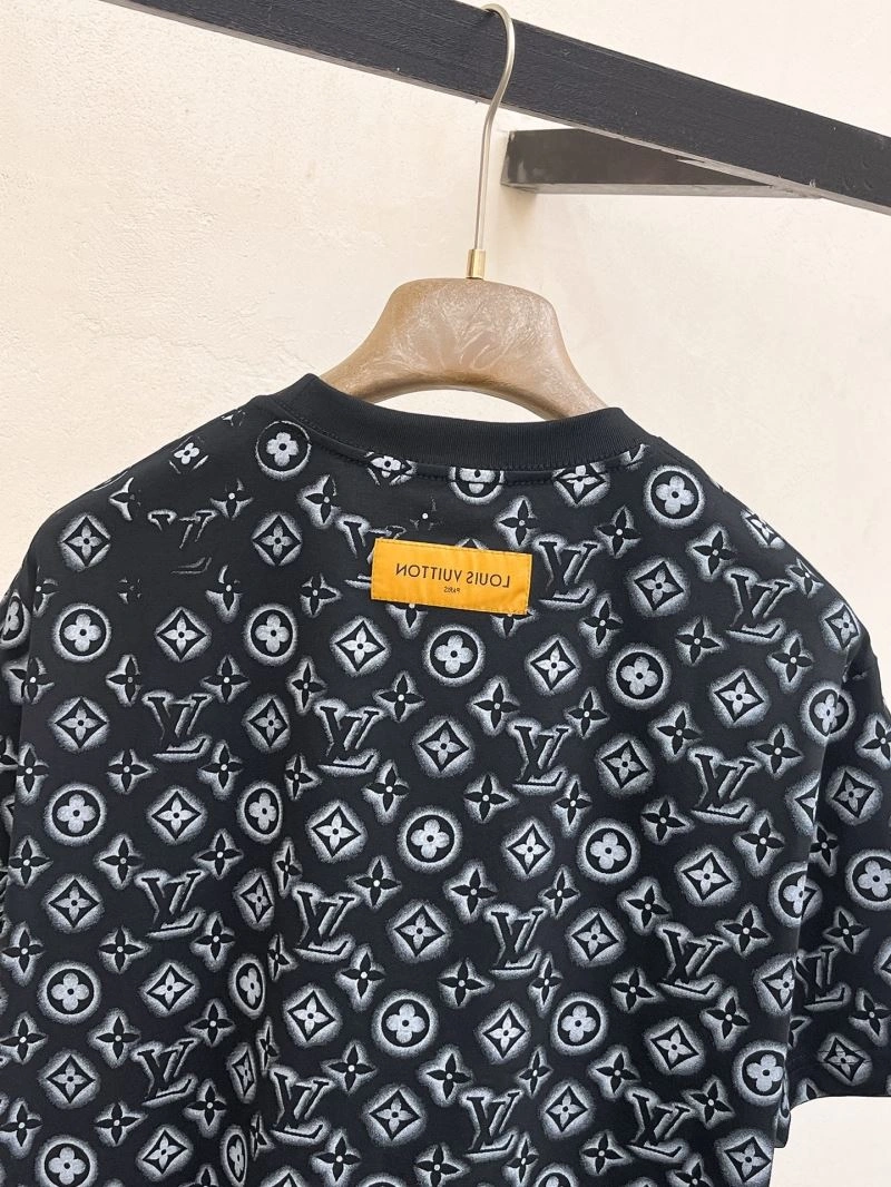 Louis Vuitton T-Shirts EasyMatch 135357