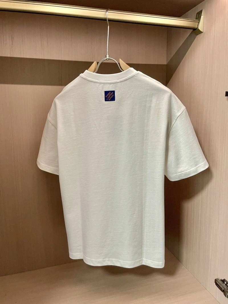 Supportive Louis Vuitton T-Shirts 135387