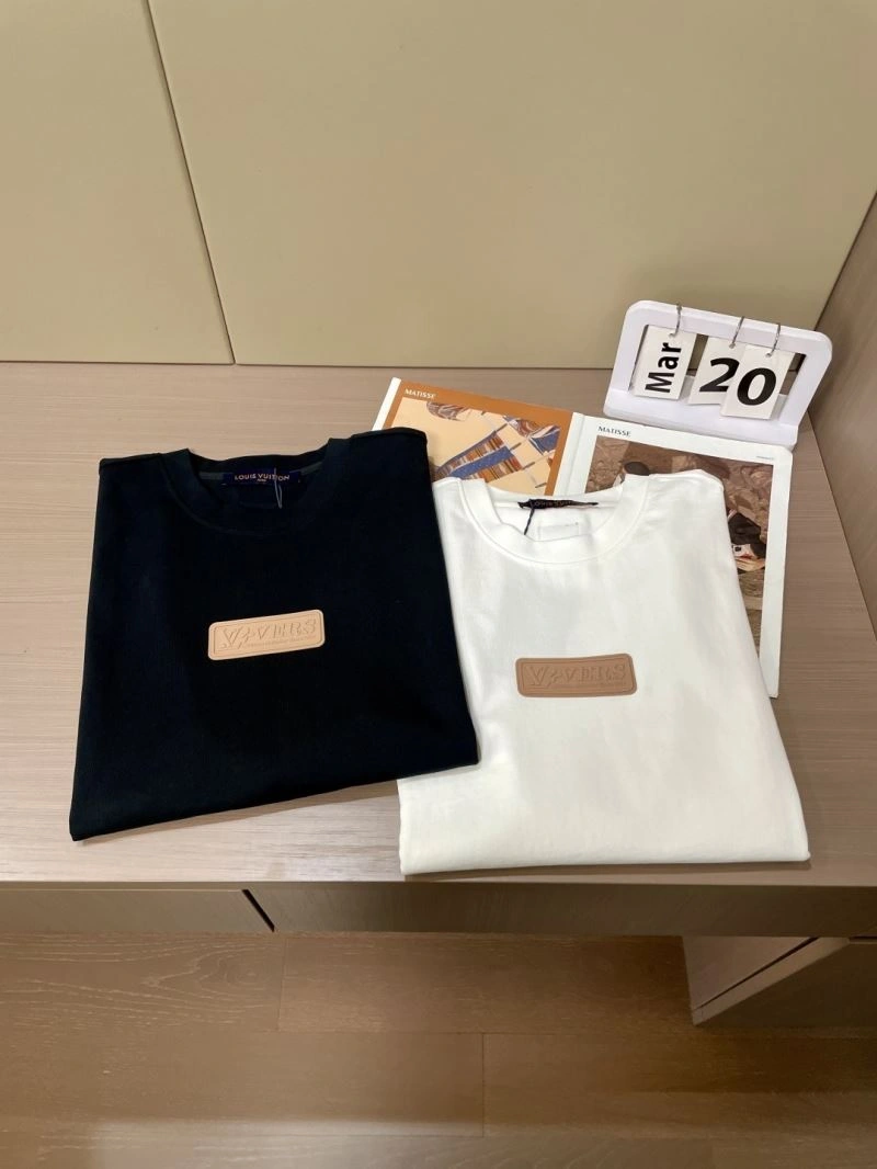 Supportive Louis Vuitton T-Shirts 135387